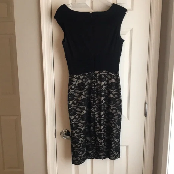 Black with lace skirt cocktail dress from Adrianna Papell. Size 8 - Picture 4 of 5